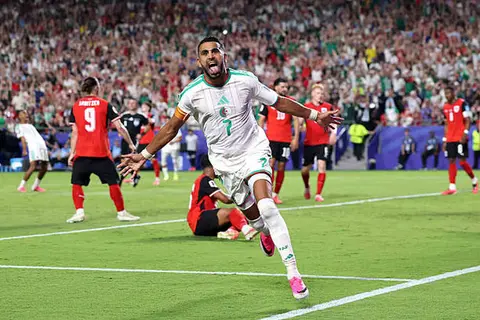 رياض محرز: تأهلنا في كأس العالم مستحق.. وهدفنا تخطي سويسرا